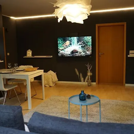 Ruhig 50 Qm Eigener Parkplatz Hasel, Loerrach, Basel Apartman *